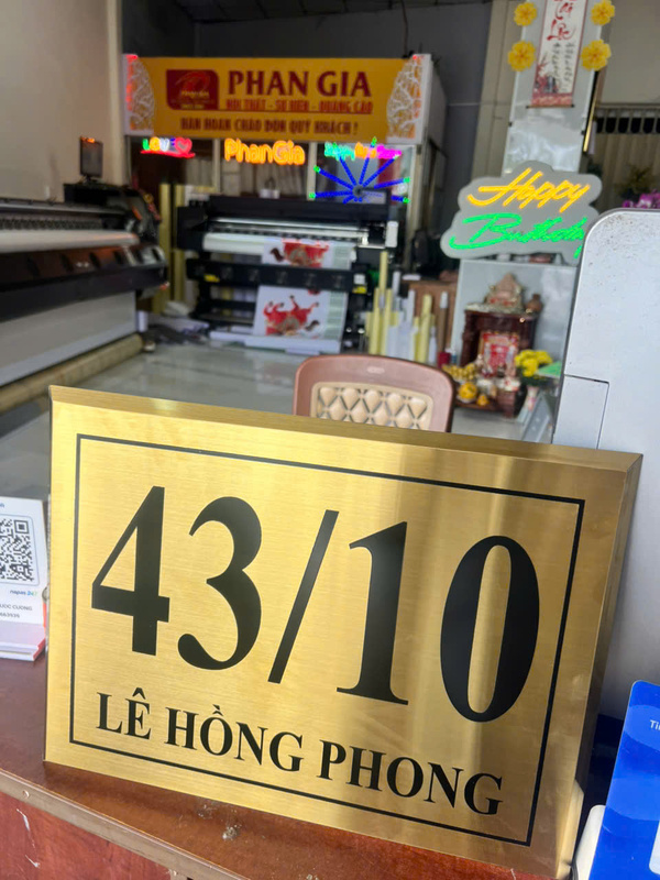 Hình ảnh thi công quảng cáo
